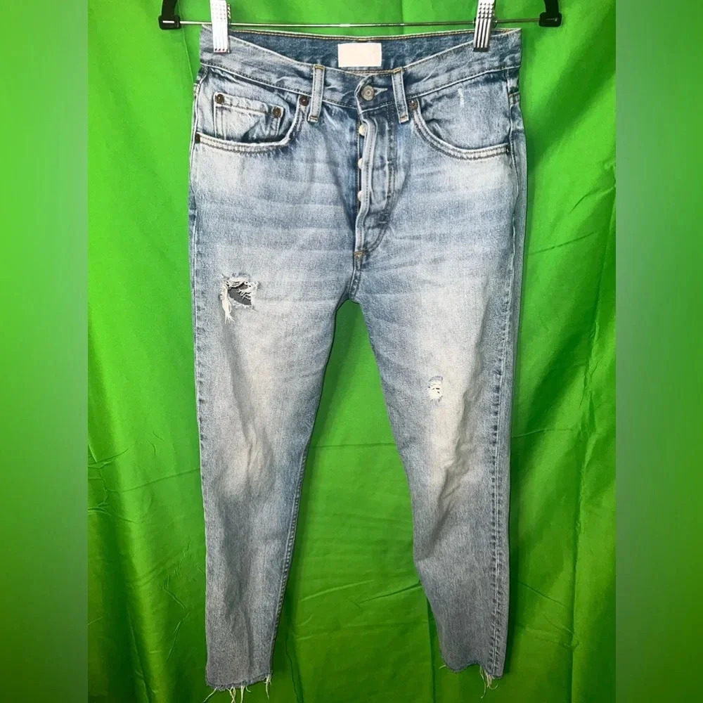 Boyish Distressed Jeavs size 27